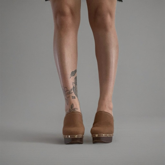 SOLD - Picture 3 of 5